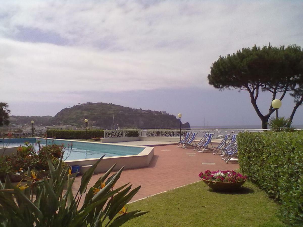 Ischia - Panoramic Apartment On The Sea Lacco Ameno  Luaran gambar